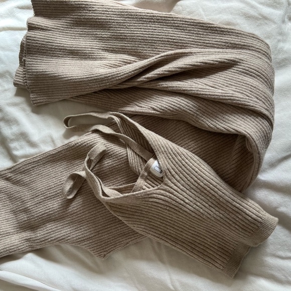 Brown/Nude Ribbed Knitted Lounge Set